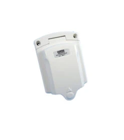 CLIPSAL 240V 15AMP IP34 WHITE POWER INLET CARAVAN 005193 435VFS15