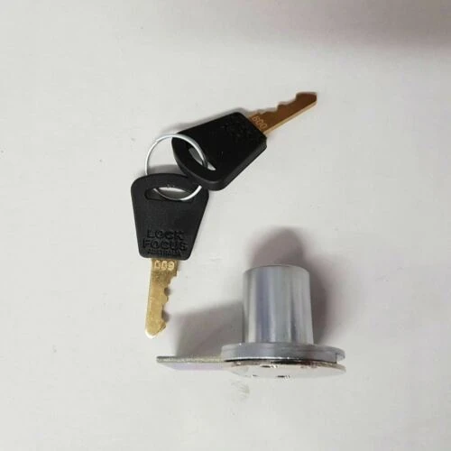 CARAVAN ACCESS DOOR LOCK CAMEC 008231 WITH KEYS 16MM SLIDING TONGUE RETRO STYLE 3 CARAVAN ACCESS DOOR LOCK CAMEC 008231 WITH KEYS 16MM SLIDING TONGUE RETRO STYLE - Image 3