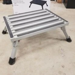 CAMEC ALUMINIUM PORTABLE STEP FOLDING FOLD UP CARAVAN RV CAMPING NON SLIP 041599 -RV Accessories Store 12 fa8ba37c cb58 4ac0 b9cb 81e760a41f91